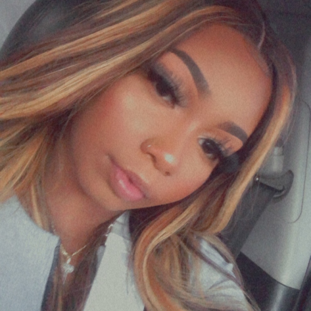 Meet your Posher, Taylor